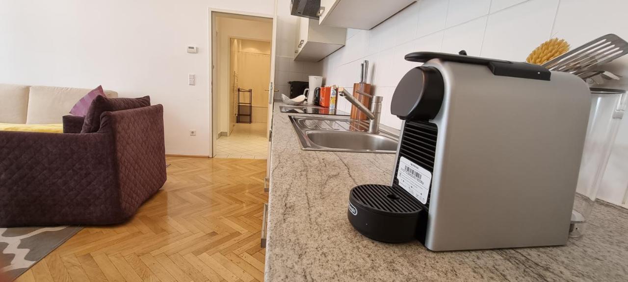 Urban Serviced Apartments Wien Exteriör bild